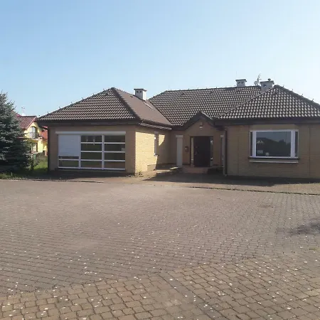 Ferienhaus Dom Nad Morzem Ustka/ Przewloka 120 M2 700m Do Morza