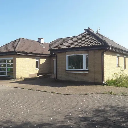 Ferienhaus Dom Nad Morzem Ustka/ Przewloka 120 M2 700m Do Morza *