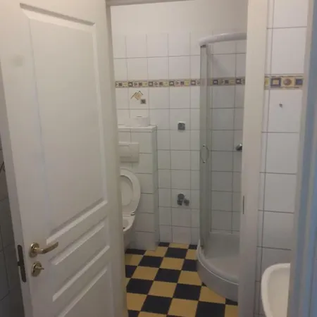 Ferienhaus Dom Nad Morzem Ustka/ Przewloka 120 M2 700m Do Morza